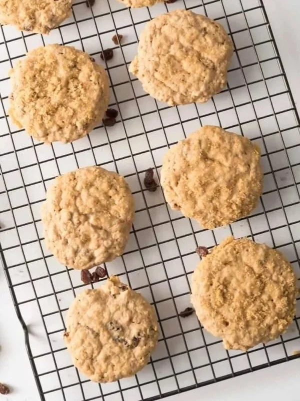 Plate of homemade diabetic oatmeal cookies, healthy and delicious treat.
